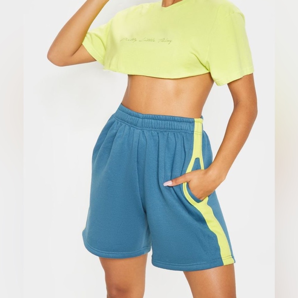 Pretty Little Thing Sweat Shorts